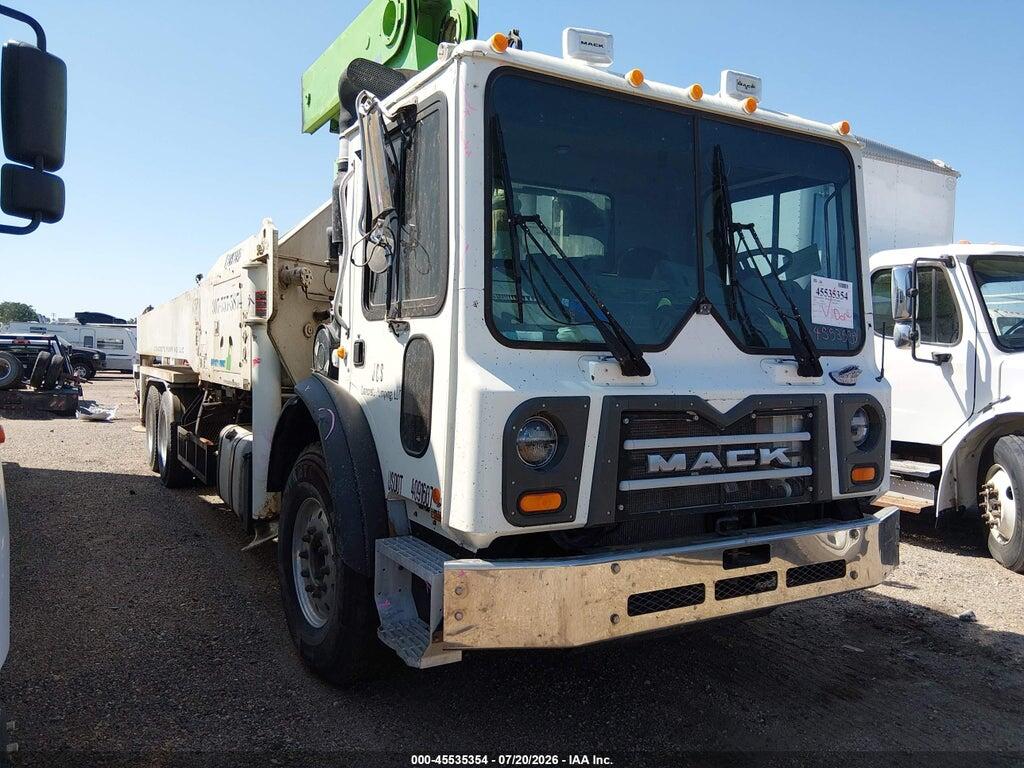 1M2TE2GC8KM001978 2019 MACK TERRAPRO photo no. 1