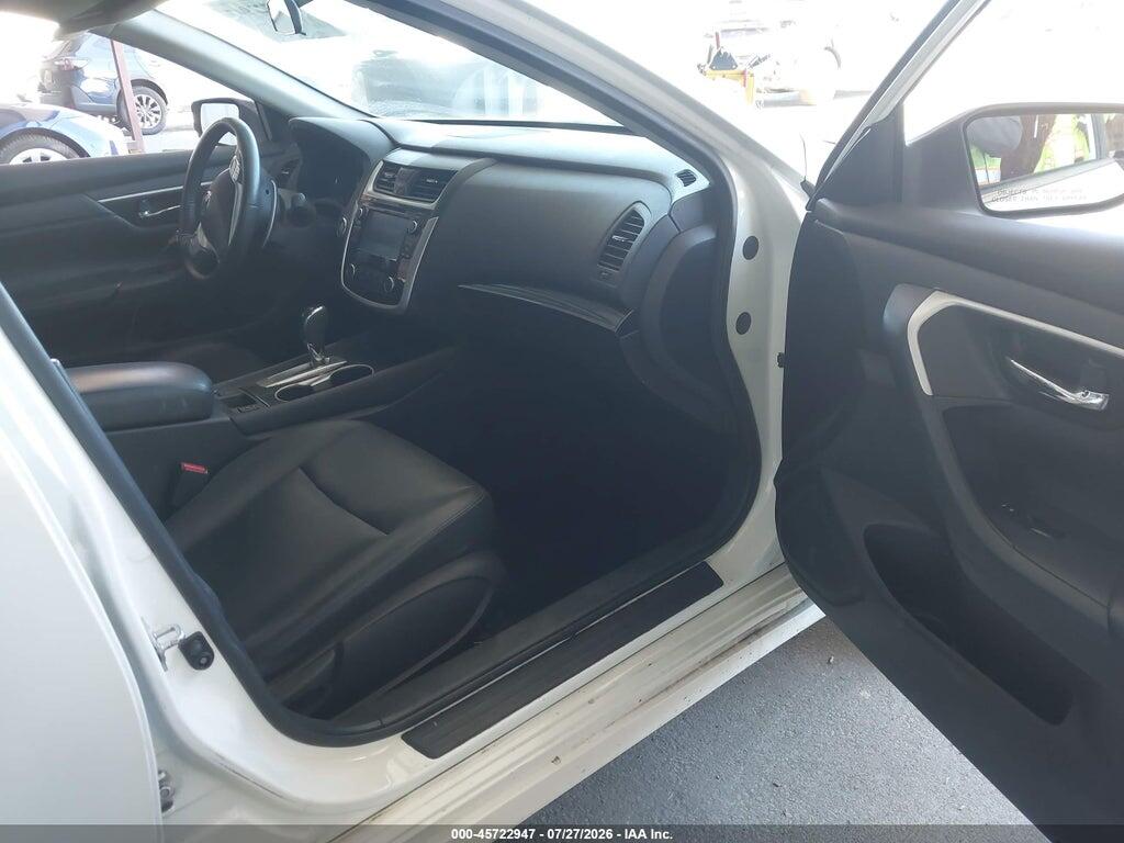 1N4AL3AP7JC294530 2018 NISSAN ALTIMA photo no. 5