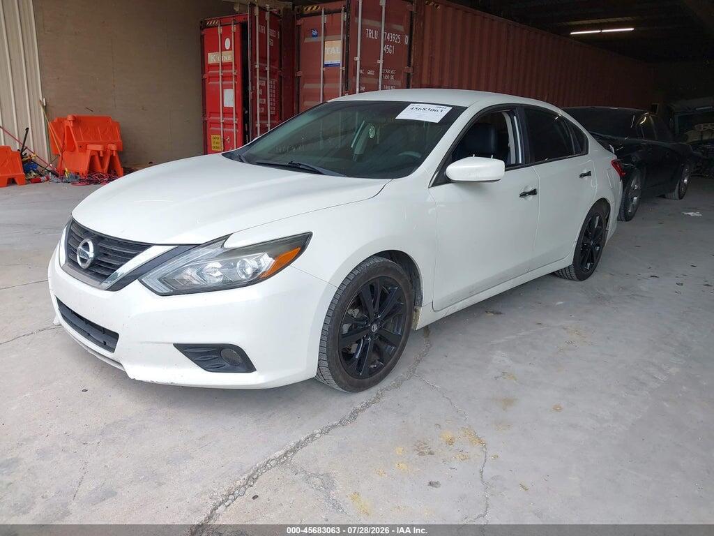 1N4AL3AP1JC186713 2018 NISSAN ALTIMA photo no. 2
