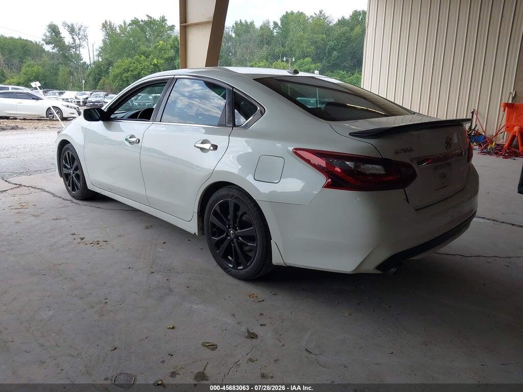 1N4AL3AP1JC186713 2018 NISSAN ALTIMA photo no. 3