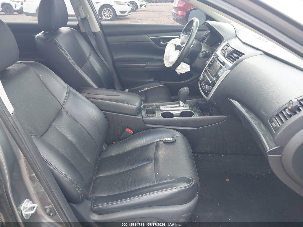 1N4AL3AP1JC159107 2018 NISSAN ALTIMA photo no. 5