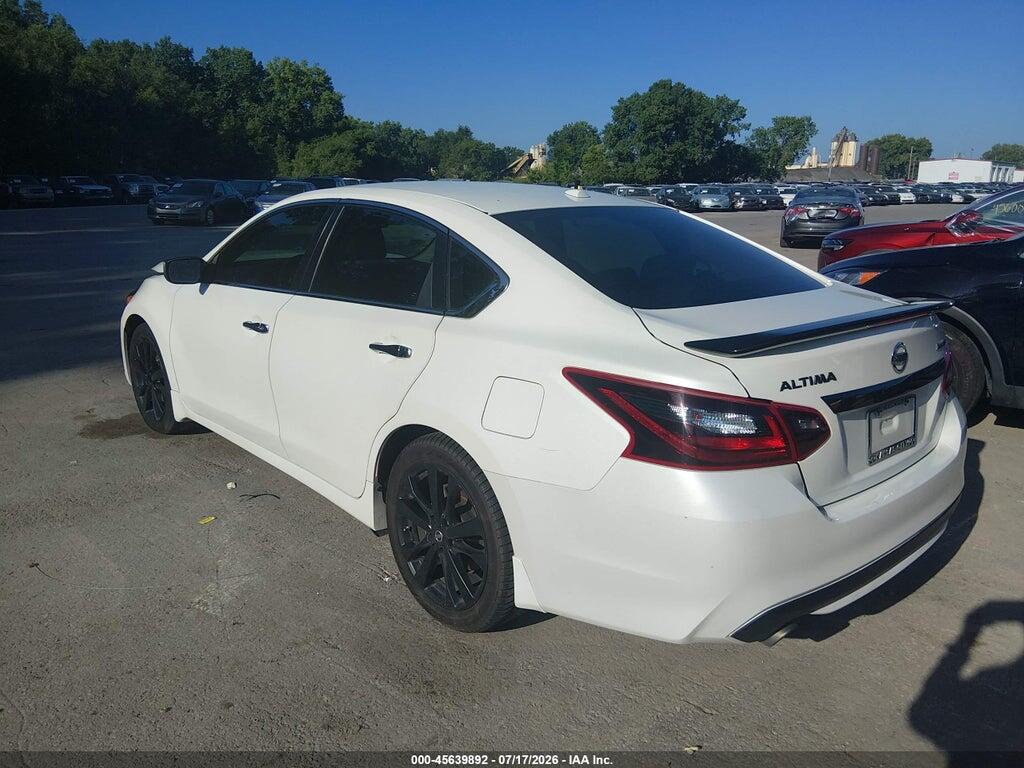 1N4AL3AP1JC239507 2018 NISSAN ALTIMA photo no. 3
