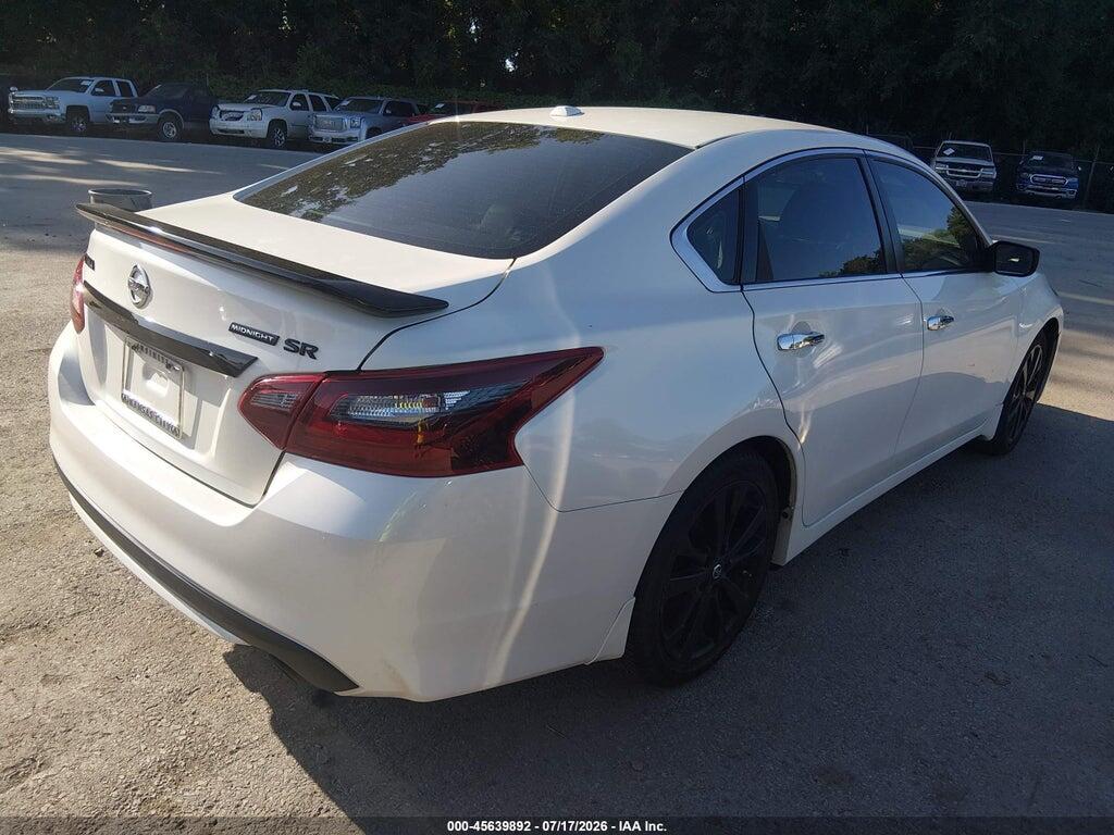 1N4AL3AP1JC239507 2018 NISSAN ALTIMA photo no. 4