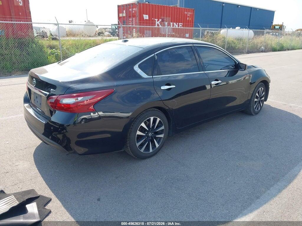1N4AL3AP5JC238196 2018 NISSAN ALTIMA photo no. 4
