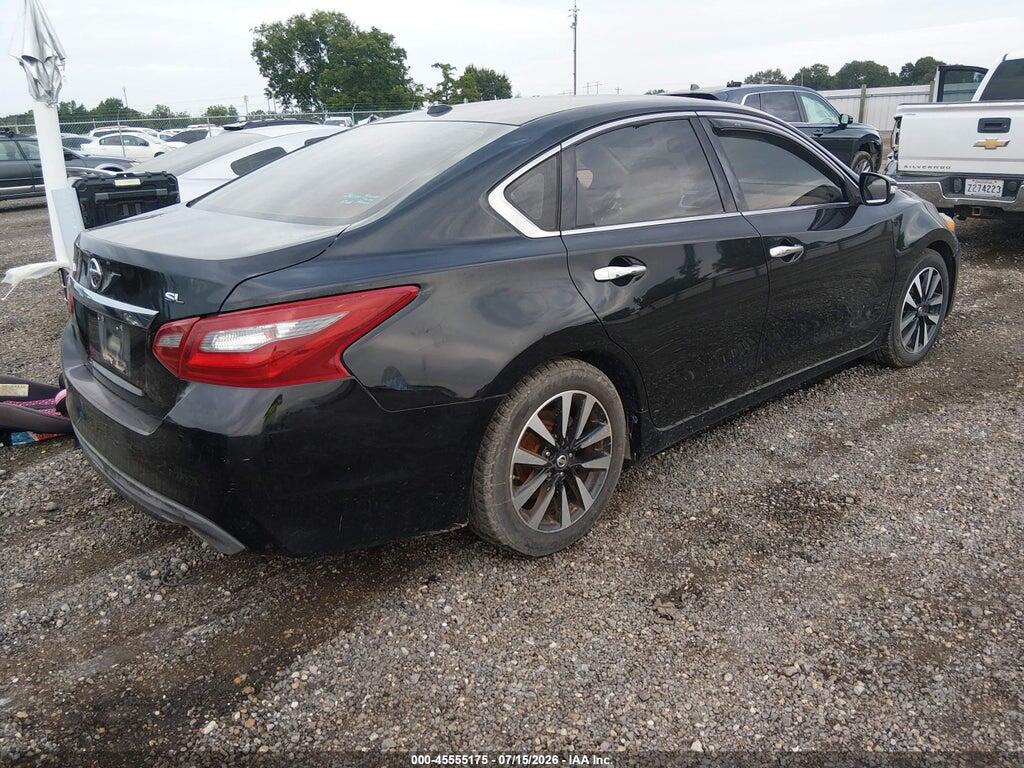 1N4AL3AP1JC186131 2018 NISSAN ALTIMA photo no. 4