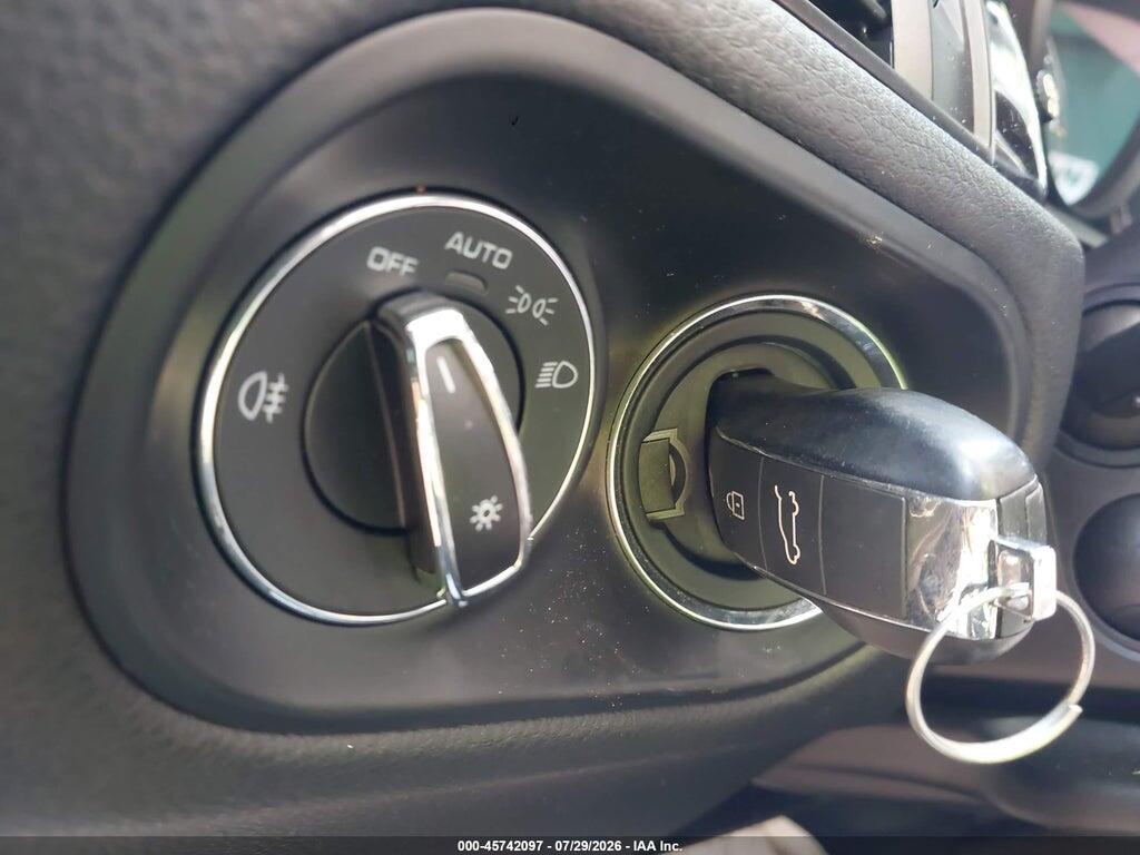 WP1AA2A54LLB00630 2020 PORSCHE MACAN photo no. 11