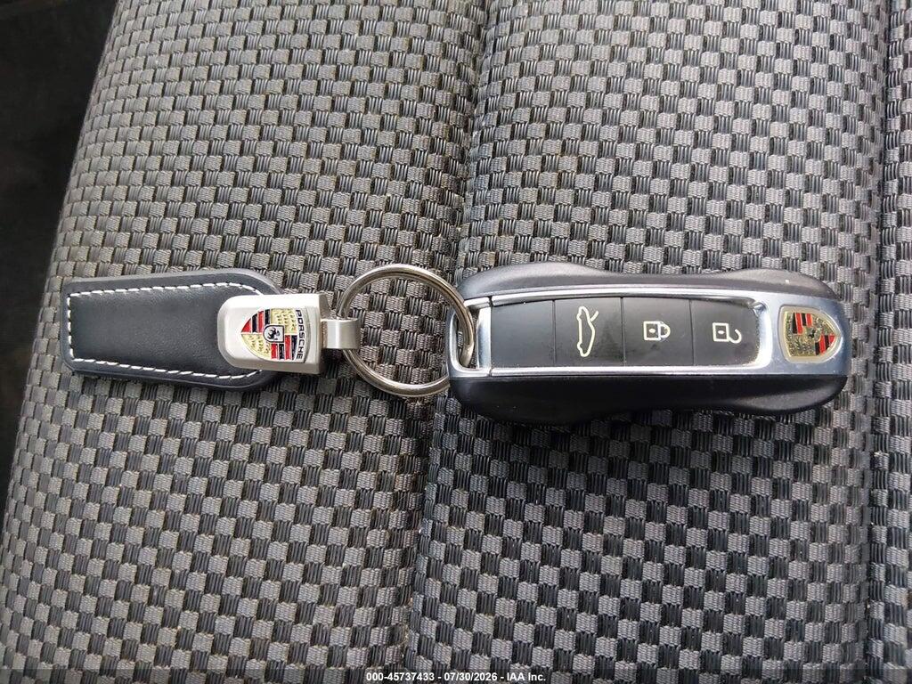 WP0AA2A93LS206092 2020 PORSCHE 911 photo no. 11