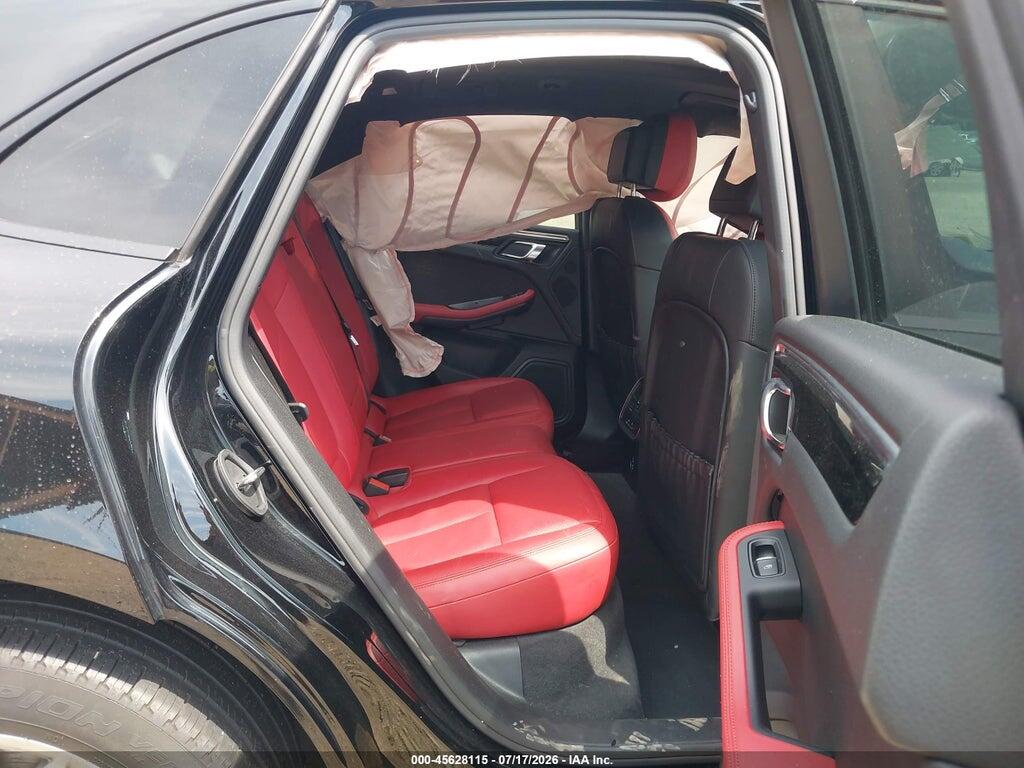 WP1AA2A58LLB04101 2020 PORSCHE MACAN photo no. 8