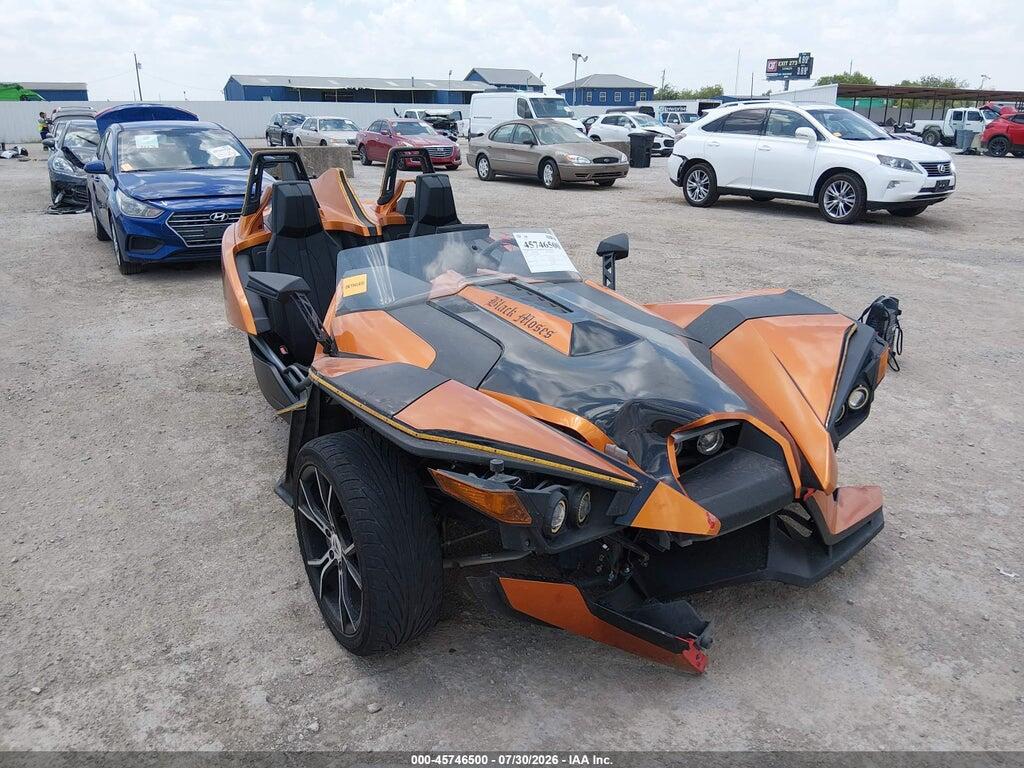 57XAAPFA0F5100600 2015 POLARIS SLINGSHOT photo no. 1