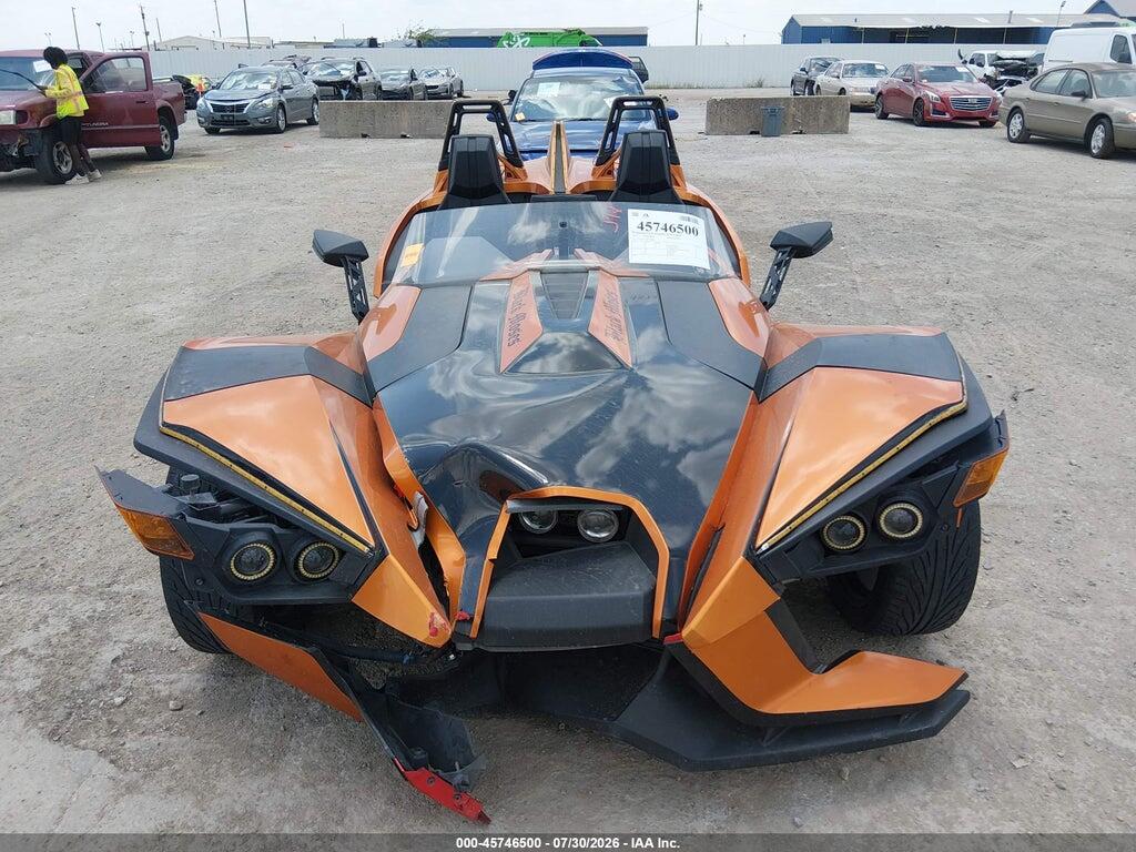 57XAAPFA0F5100600 2015 POLARIS SLINGSHOT photo no. 5
