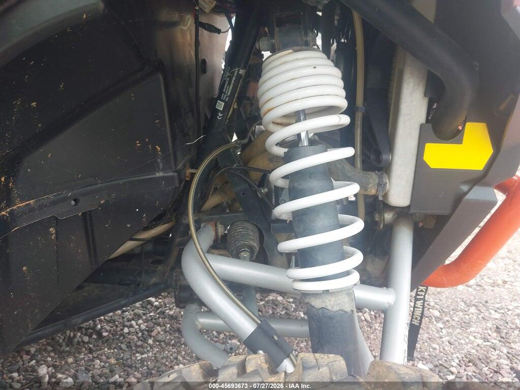 4XAVAE878FB319331 2015 POLARIS RZR photo no. 8