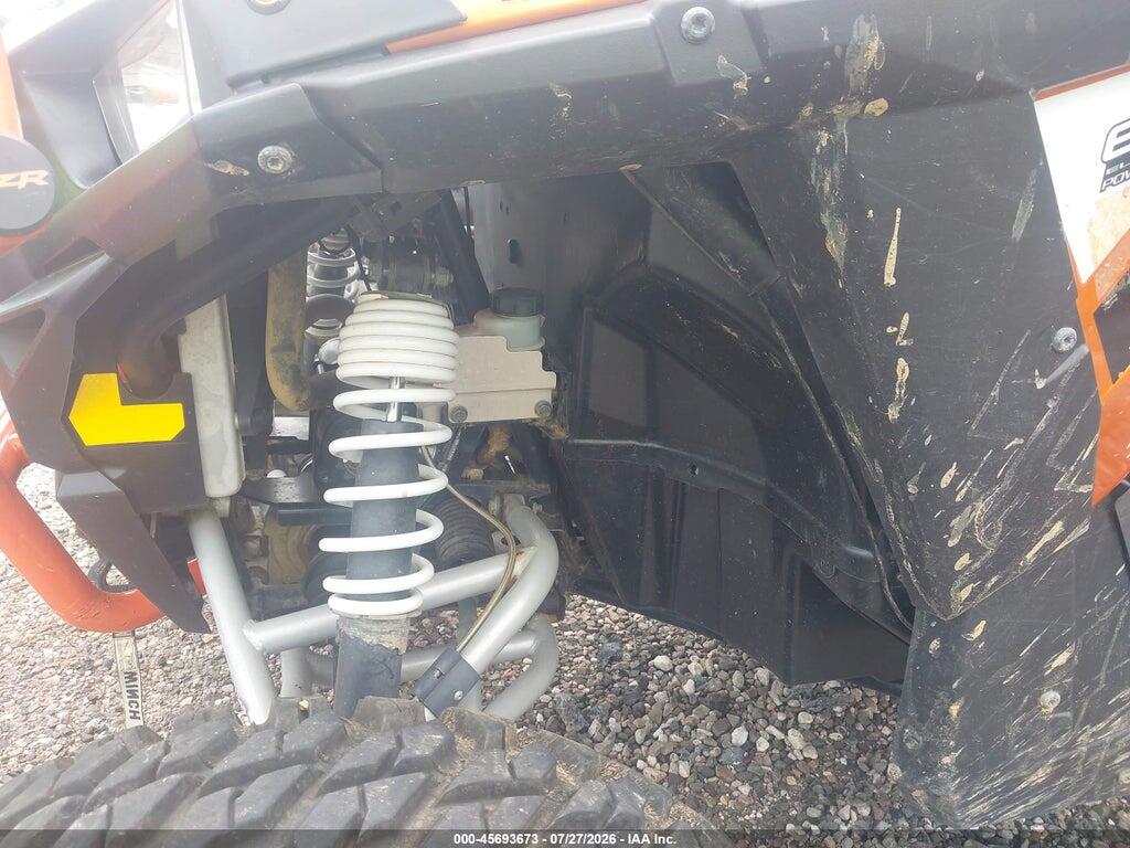 4XAVAE878FB319331 2015 POLARIS RZR photo no. 9