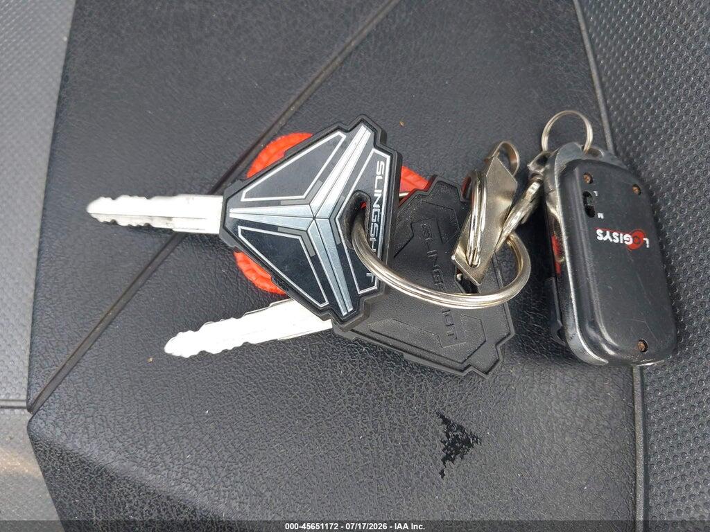 57XAASFA1F5104481 2015 POLARIS SLINGSHOT photo no. 11