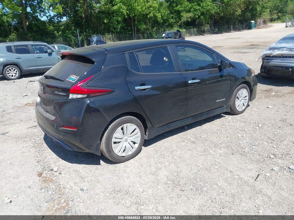 1N4AZ1CP0JC300779 2018 NISSAN LEAF photo no. 4