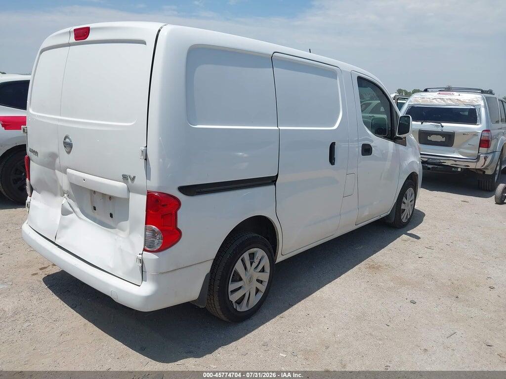 3N6CM0KN2JK699780 2018 NISSAN NV200 photo no. 4