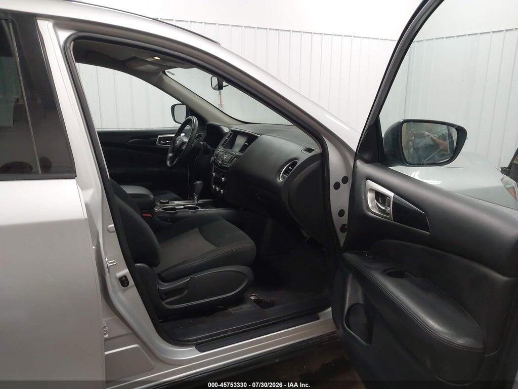 5N1DR2MM4JC661235 2018 NISSAN PATHFINDER photo no. 5