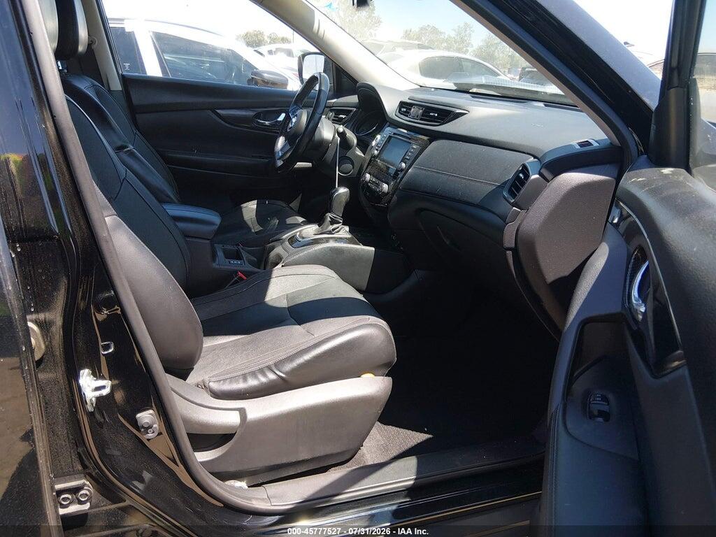 JN8AT2MT7JW467737 2018 NISSAN ROGUE photo no. 5