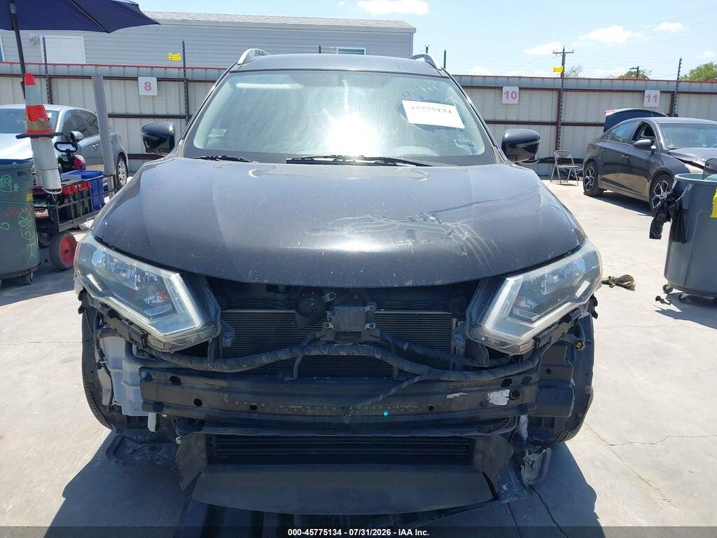 KNMAT2MT4JP618054 2018 NISSAN ROGUE photo no. 12