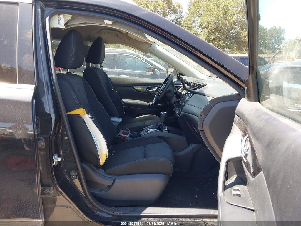 KNMAT2MT4JP618054 2018 NISSAN ROGUE photo no. 5