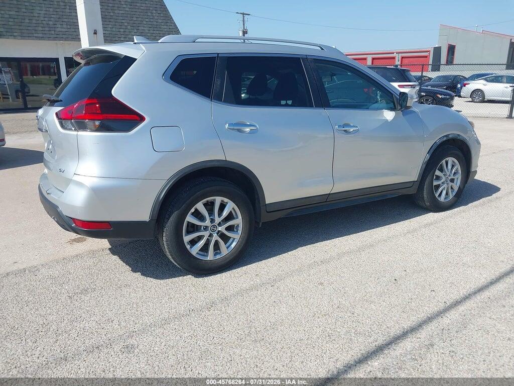 KNMAT2MT2JP567976 2018 NISSAN ROGUE photo no. 4