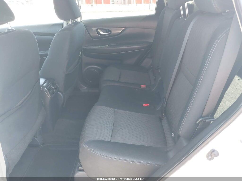 KNMAT2MT2JP567976 2018 NISSAN ROGUE photo no. 8