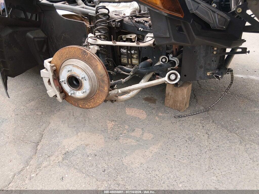 57XAAPHD2L8137309 2020 POLARIS SLINGSHOT photo no. 6