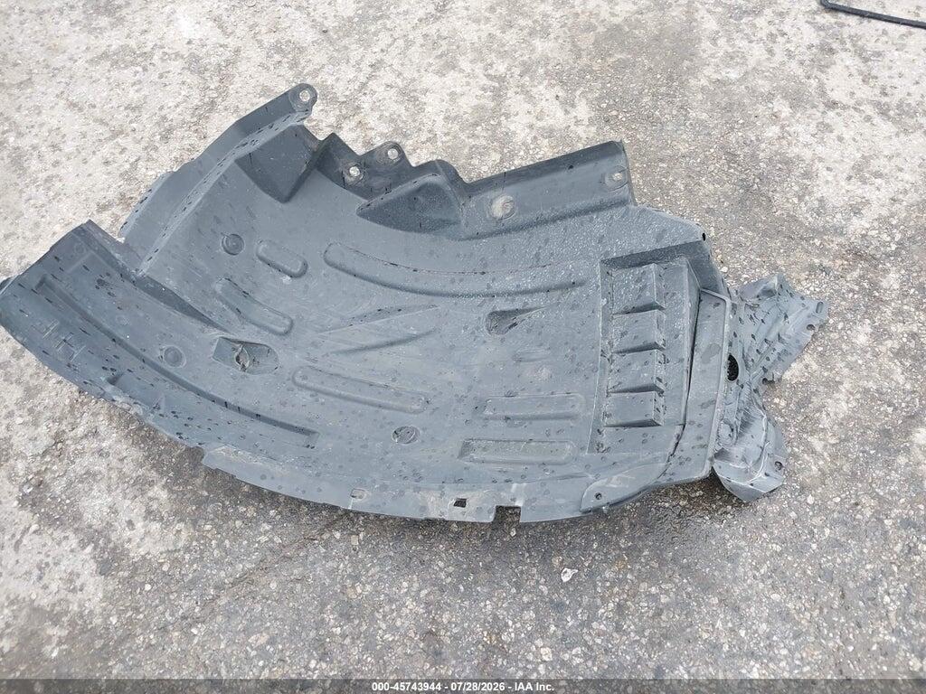KNMAT2MVXJP531549 2018 NISSAN ROGUE photo no. 11