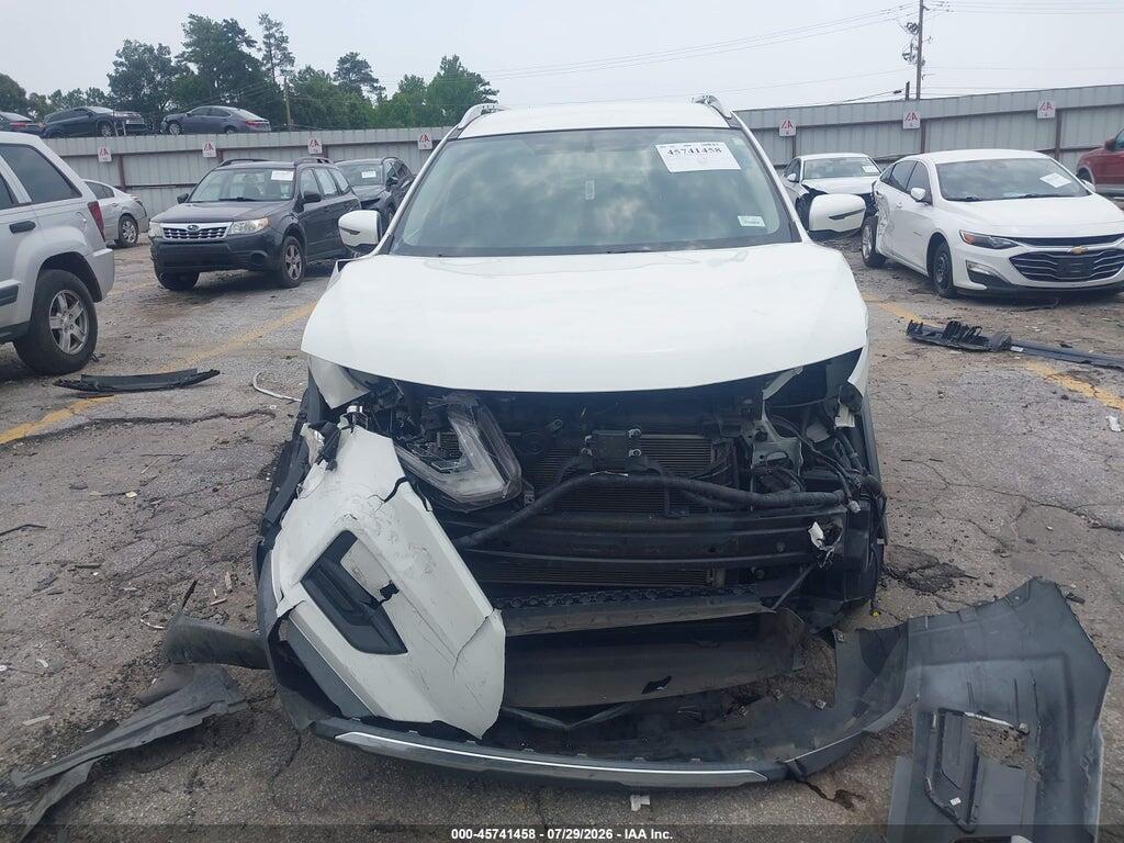 KNMAT2MT5JP578860 2018 NISSAN ROGUE photo no. 12
