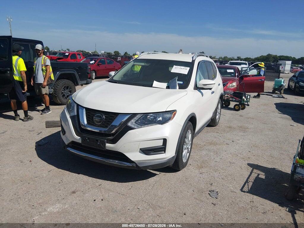 KNMAT2MT6JP585929 2018 NISSAN ROGUE photo no. 2