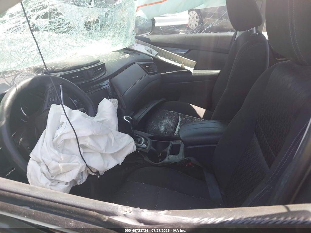 KNMAT2MT0JP584890 2018 NISSAN ROGUE photo no. 5