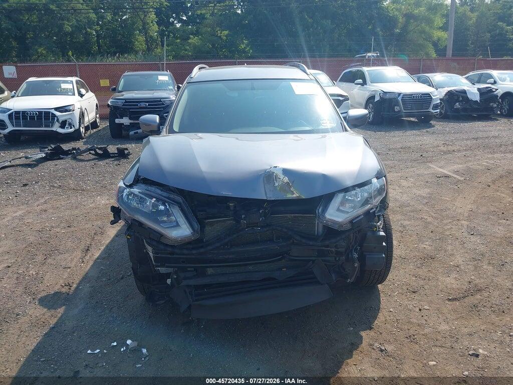 KNMAT2MV9JP609531 2018 NISSAN ROGUE photo no. 12