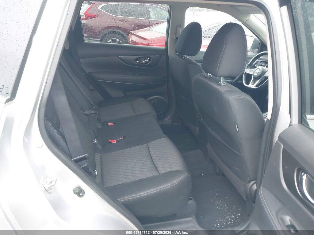KNMAT2MT2JP594160 2018 NISSAN ROGUE photo no. 8