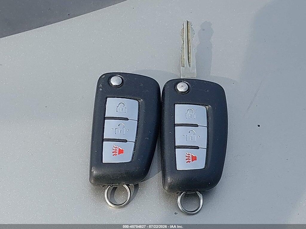 KNMAT2MVXJP515478 2018 NISSAN ROGUE photo no. 11