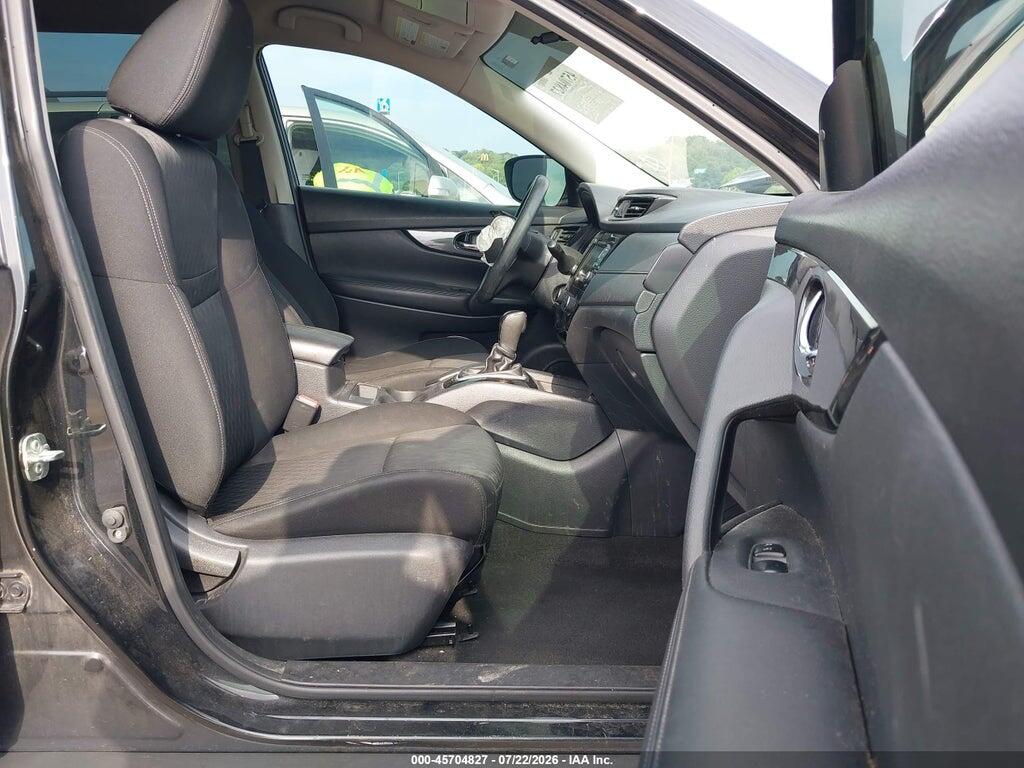 KNMAT2MVXJP515478 2018 NISSAN ROGUE photo no. 5
