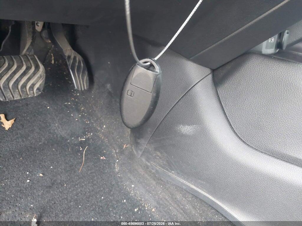 KNMAT2MV0JP610857 2018 NISSAN ROGUE photo no. 11