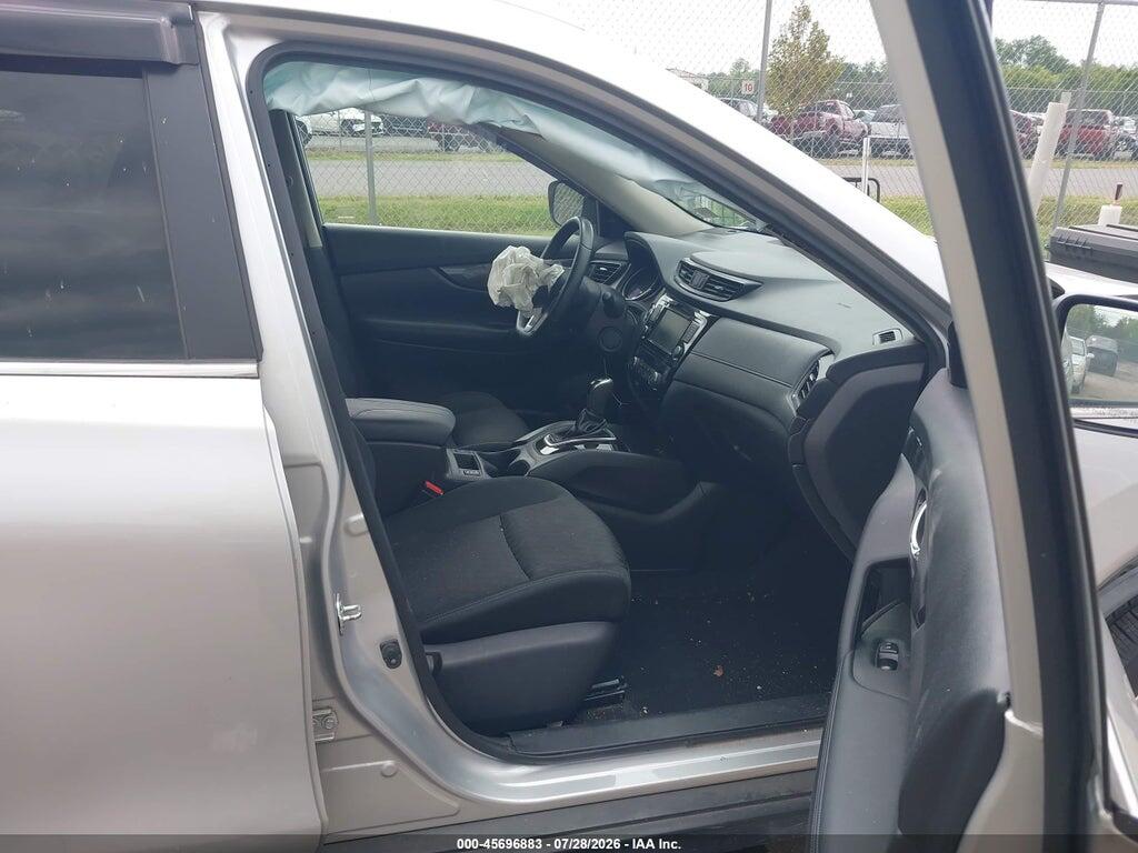 KNMAT2MV0JP610857 2018 NISSAN ROGUE photo no. 5