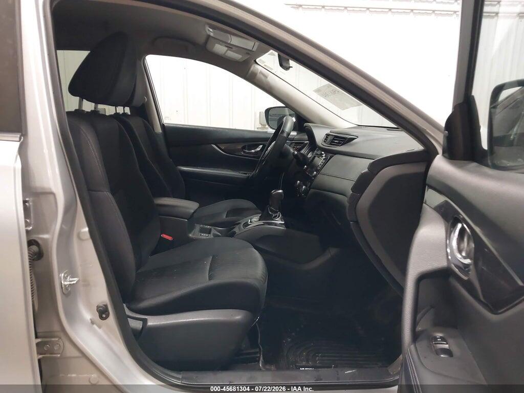 KNMAT2MVXJP523709 2018 NISSAN ROGUE photo no. 5
