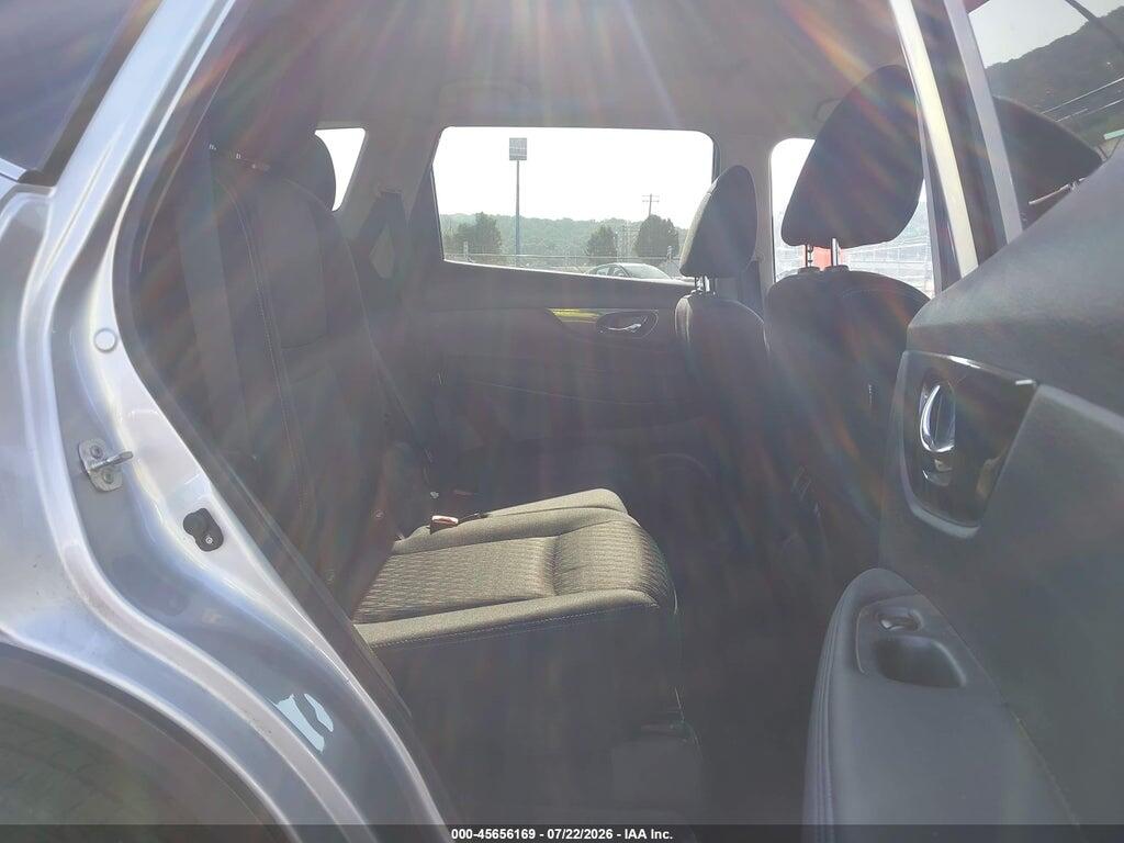 KNMAT2MT7JP564507 2018 NISSAN ROGUE photo no. 8