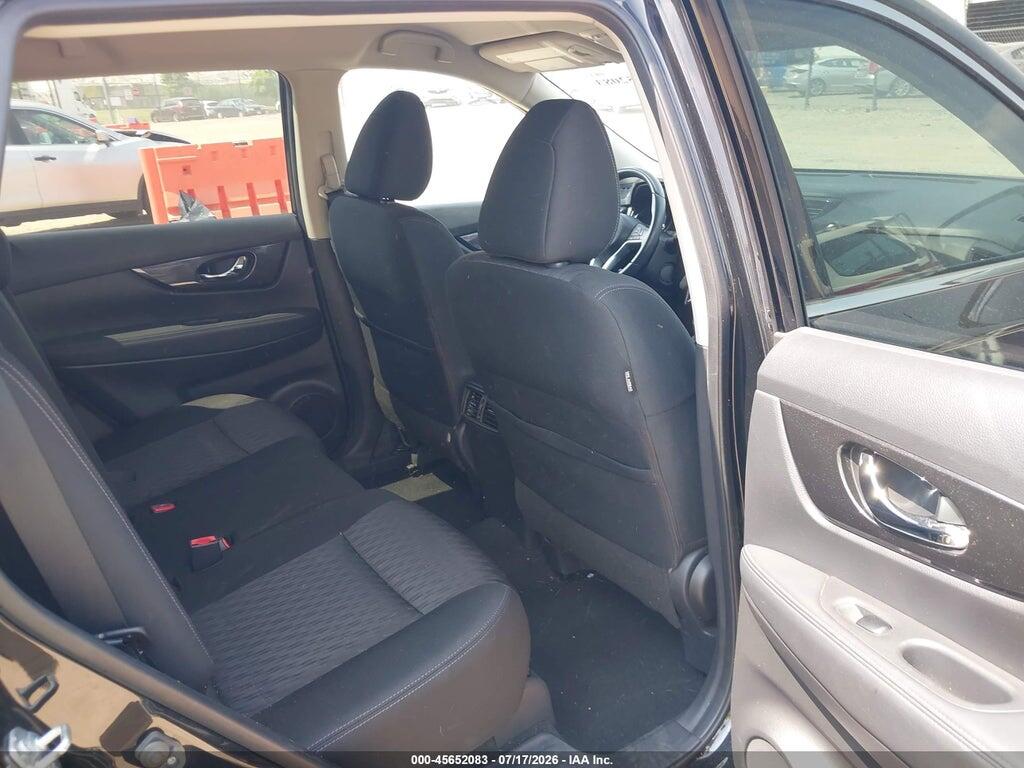 KNMAT2MV4JP569021 2018 NISSAN ROGUE photo no. 8