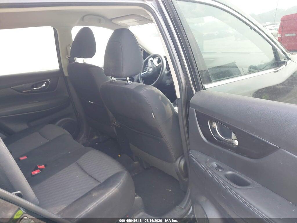 KNMAT2MV7JP597976 2018 NISSAN ROGUE photo no. 8