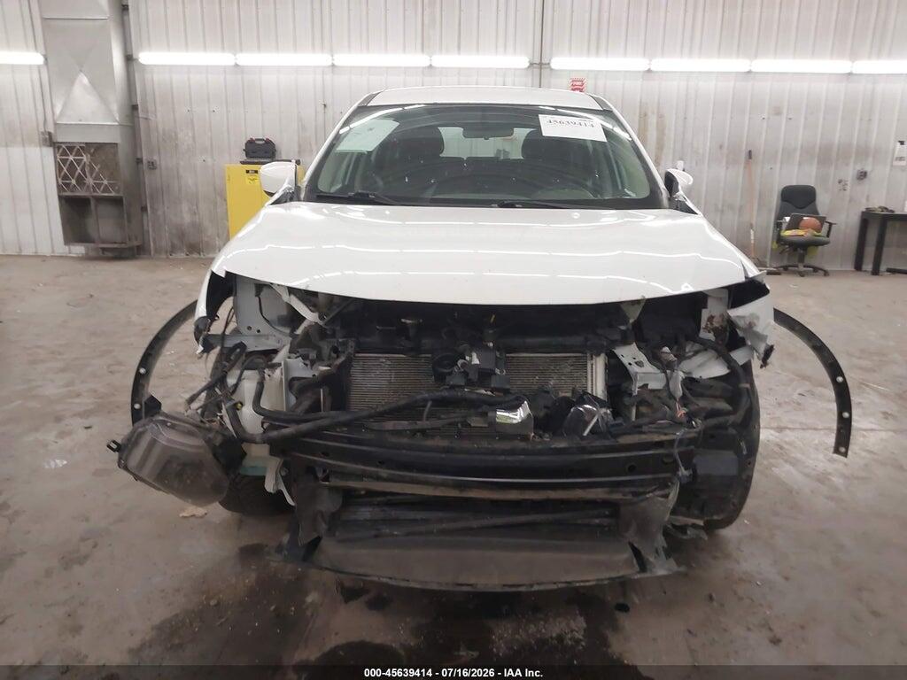 KNMAT2MV8JP570513 2018 NISSAN ROGUE photo no. 12