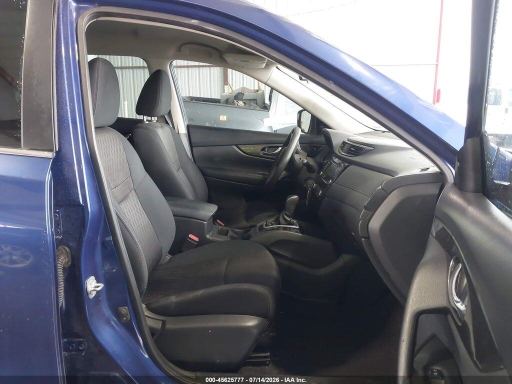 KNMAT2MT4JP556591 2018 NISSAN ROGUE photo no. 5