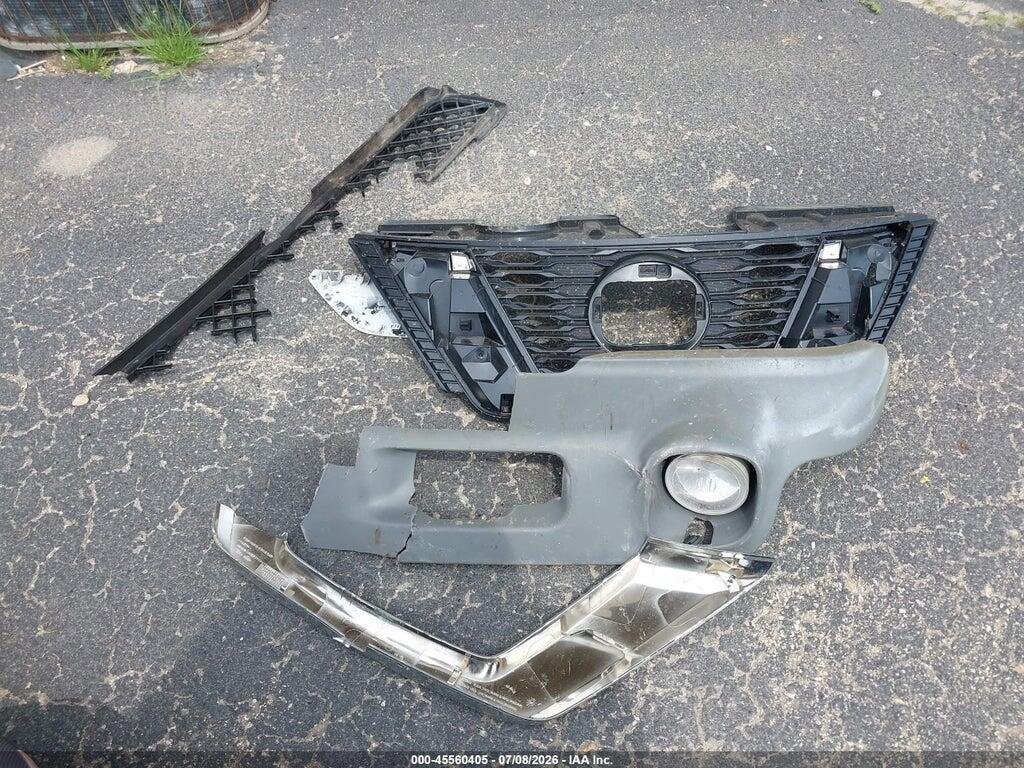 KNMAT2MV8KP504058 2019 NISSAN ROGUE photo no. 12