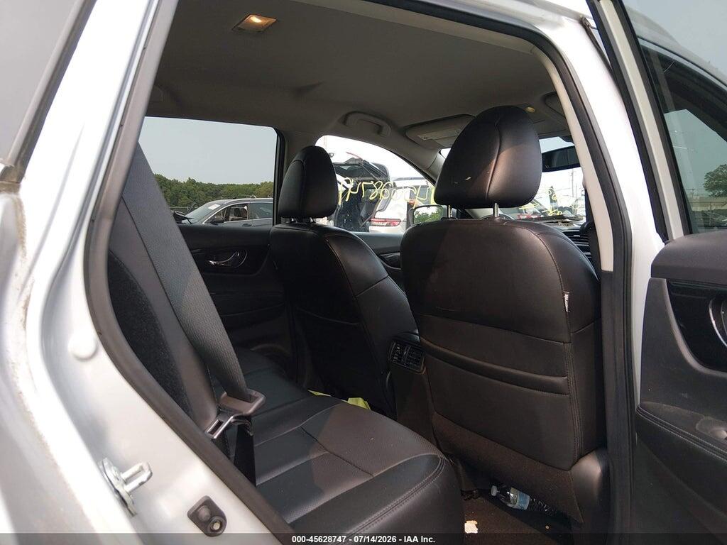5N1AT2MV2KC810224 2019 NISSAN ROGUE photo no. 8