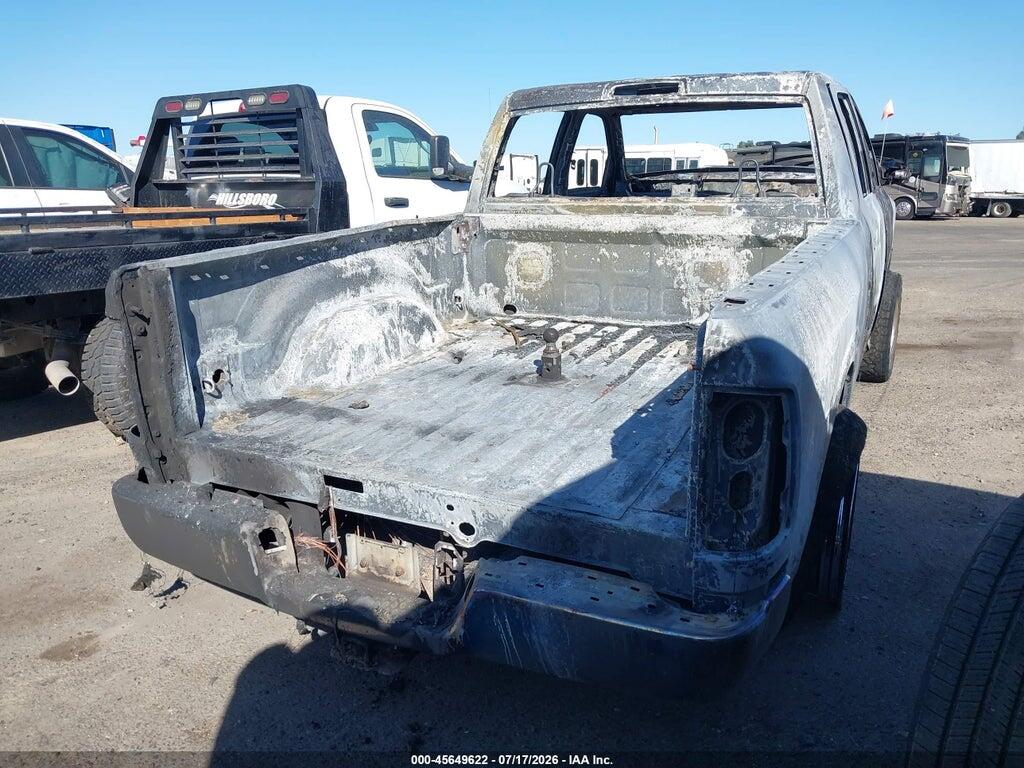 3C6UR5CL7FG587142 2015 RAM 2500 photo no. 4