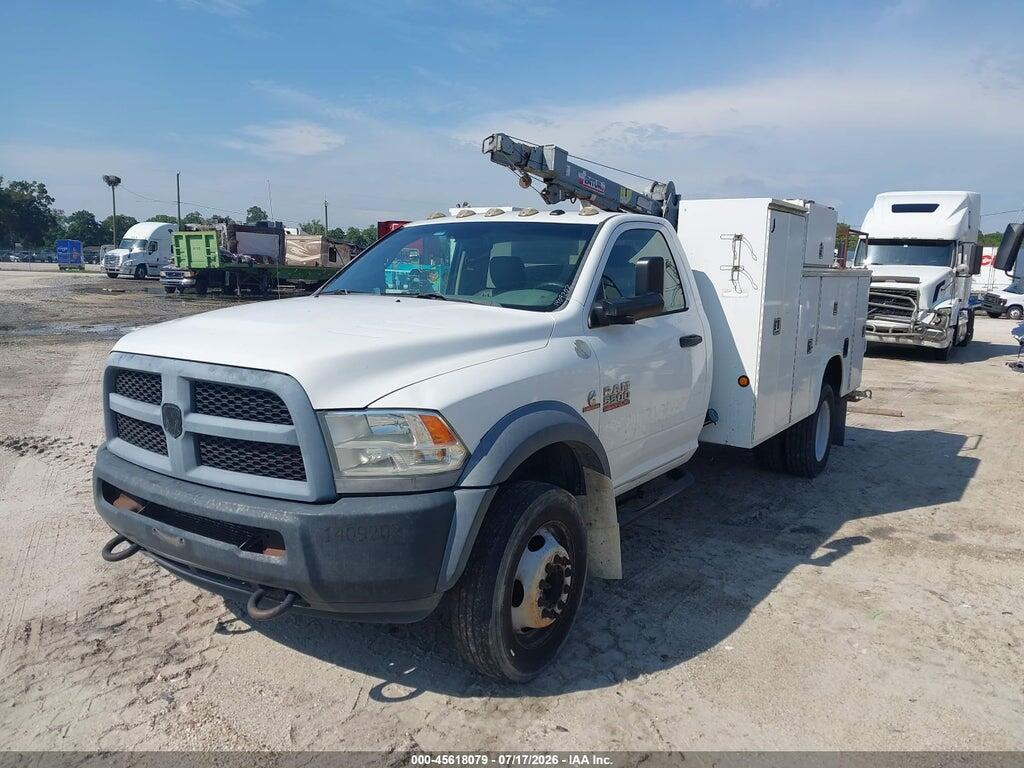 3C7WRNBL2FG629366 2015 RAM 5500 CHASSIS photo no. 2