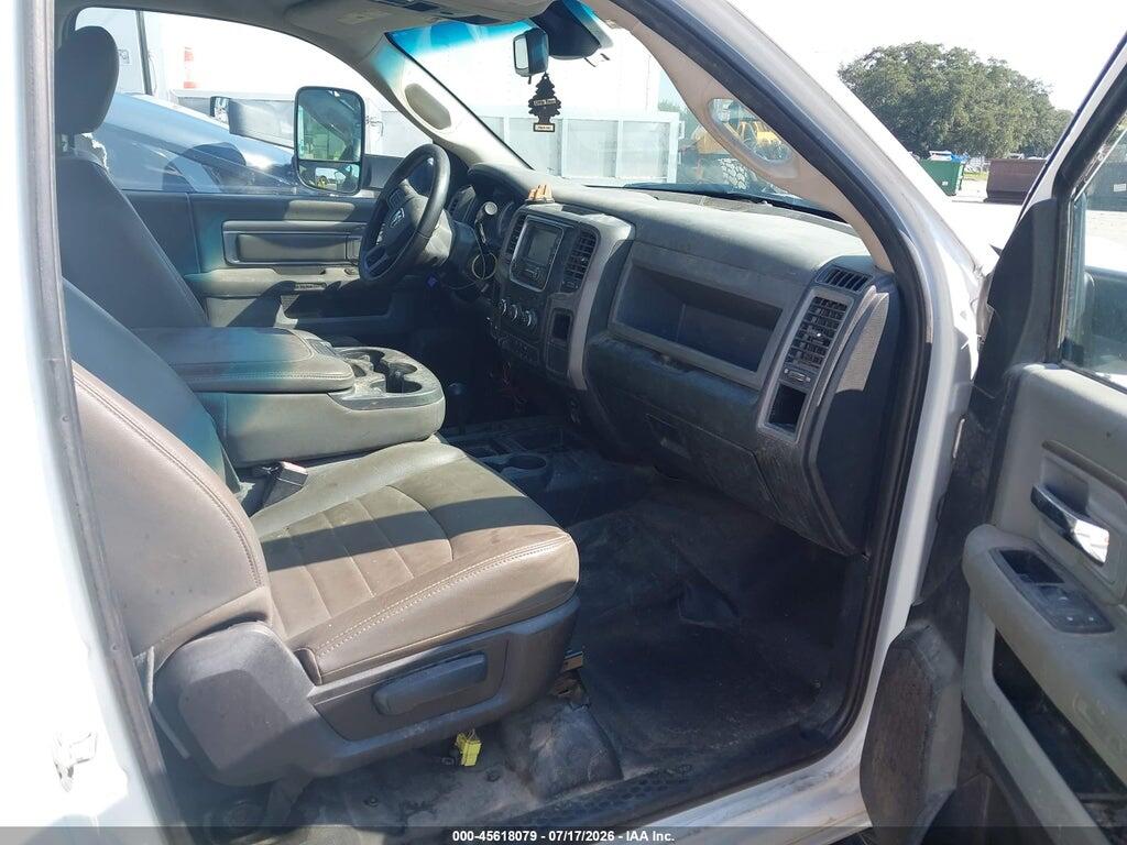 3C7WRNBL2FG629366 2015 RAM 5500 CHASSIS photo no. 6