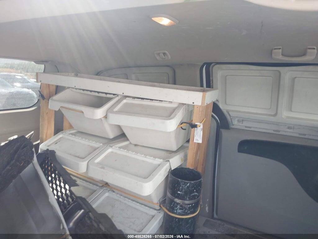 2C4JRGAG1FR682058 2015 RAM CARGO photo no. 8