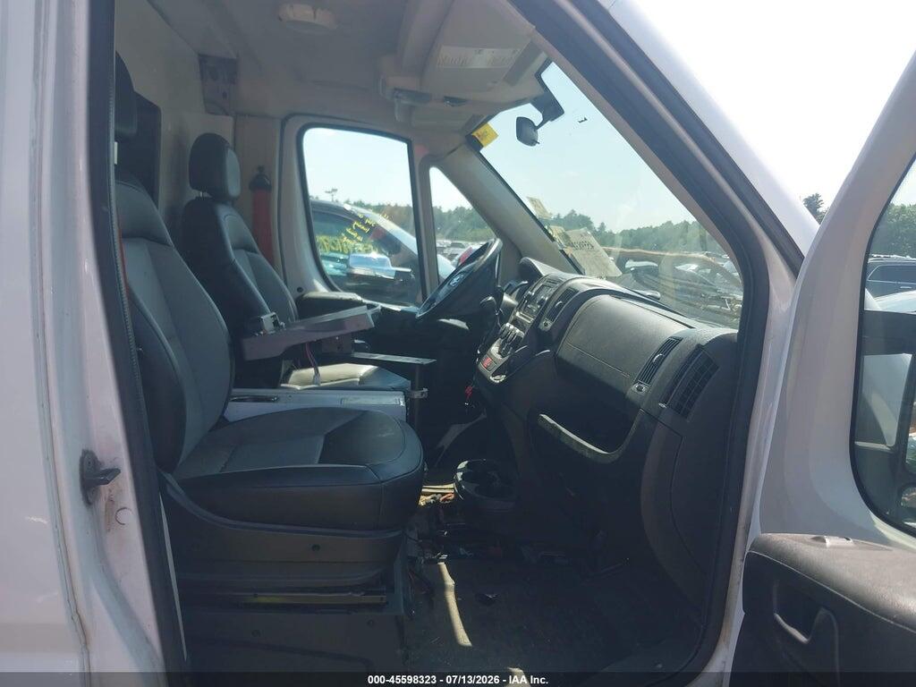 3C6TRVAG2FE517576 2015 RAM PROMASTER 1500 photo no. 5