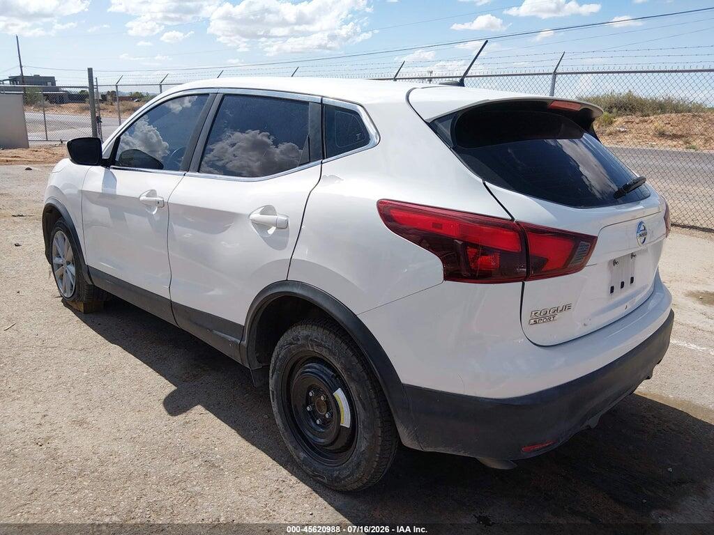 JN1BJ1CP9JW183713 2018 NISSAN ROGUE SPORT photo no. 3